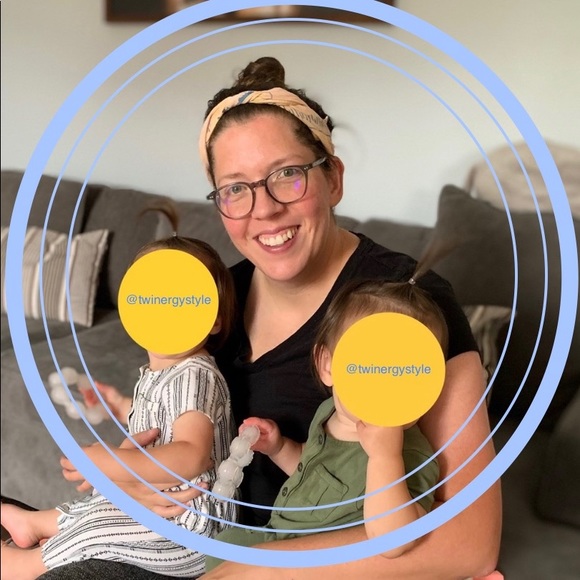 Meet your posher, JESSICA! - Picture 1 of 4